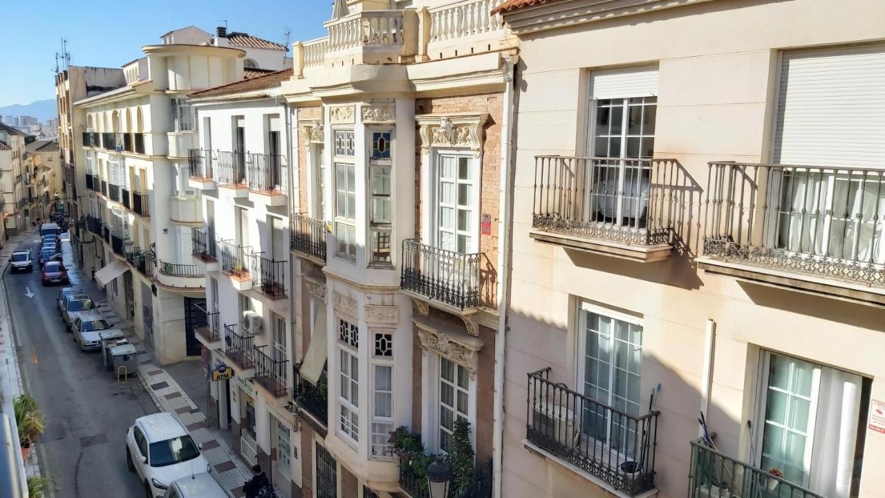 マラガDel Parque Flats Atico Penaアパートメント エクステリア 写真